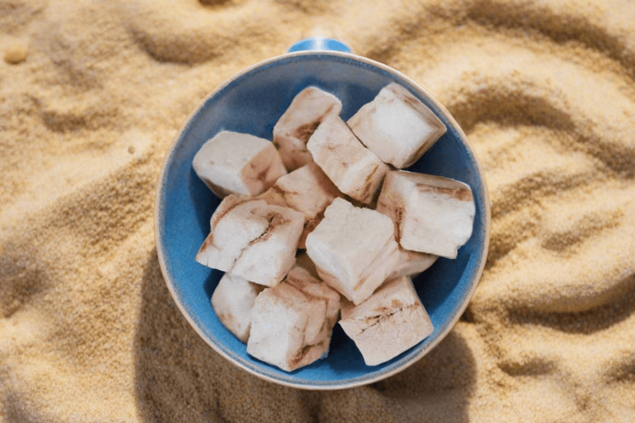 Wild Caught Alaskan Whitefish Freeze - Dried (by ounce) - Happy Hounds Pet Supply