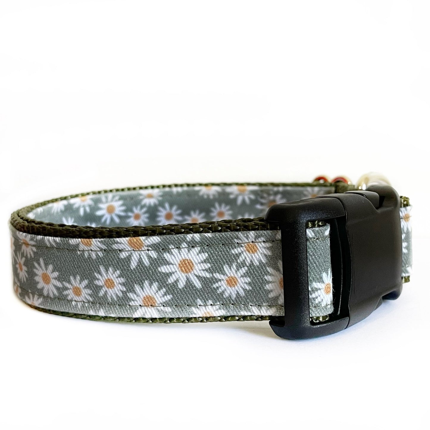 Sew Fetch Dog Collars Sage Green Daisy