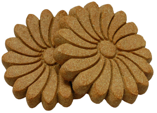 Big Apple Carrot Flower Biscuits - Happy Hounds Pet Supply