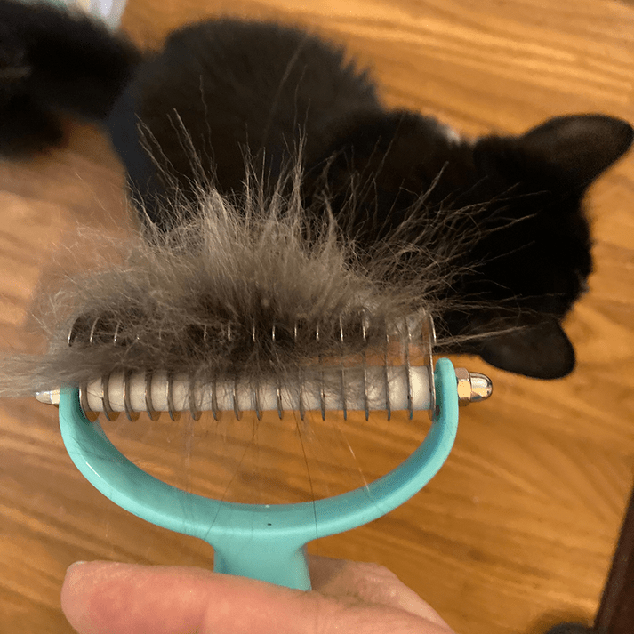 Uproot Cleaner Deshedder - Happy Hounds Pet Supply