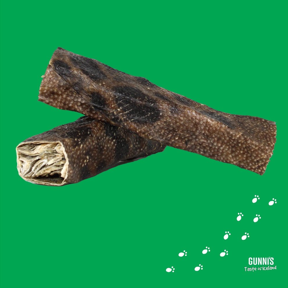 Gunni's Wolf Fish Dog Treats Chewy Sticks - individual